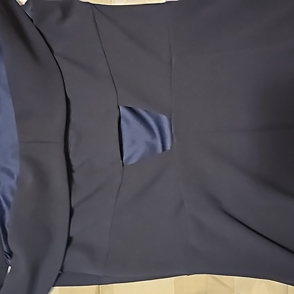 Navy Blue Off-Shoulder Polyester Gown with Keyhole Back. - Picture 5 of 5